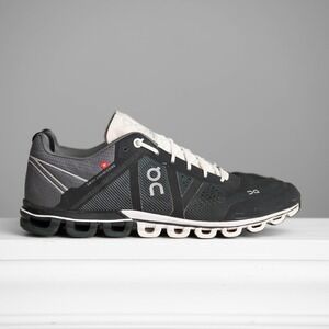 On Cloud Cloudflow W9.5/M8 Black Athleisure Performance Running Shoes